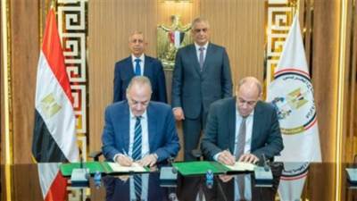 وزير الإنتاج الحربى: تطبيق نظم الإدارة الحديثة ووضع نظام لمكافأة المتميزين