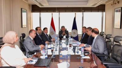 وزير السياحة يتابع مستجدات إطلاق منظومة مدفوعات الشركات (CPS) وتطوير منصة "رحلة"