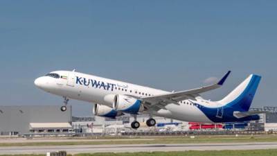 هيئة الطيران المدنى الكويتى تعلن إعادة فتح الأجواء بمطار الكويت الدولى
