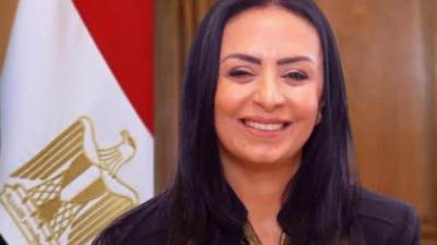 وزيرة التضامن الاجتماعي تتلقى تقريراً عن تدخلات وجهود "تكافل وكرامة" في محافظتي شمال وجنوب سيناء