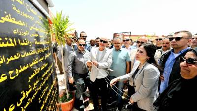 وزيرة الإسكان ومحافظ الأقصر يفتتحان مشروعات صرف صحي بمركز أرمنت ضمن المبادرة الرئاسية “حياة كريمة”