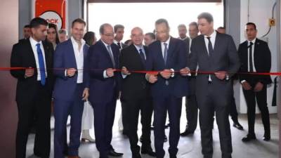وزير الاتصالات وتكنولوجيا المعلومات يفتتح أكبر مركز توزيع للتجارة السريعة في منطقة الشرق الأوسط وشمال أفريقيا لشركة طلبات مصر
