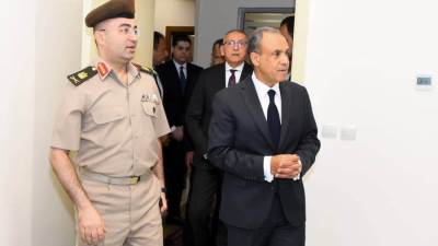 وزير الخارجية يفتتح غرفة حفظ الوثائق المؤمنة بمقر وزارة الخارجية