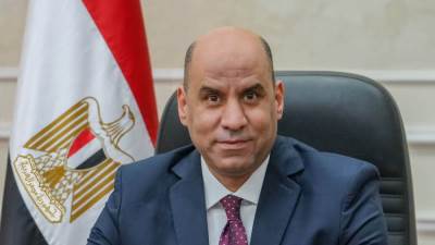 وزير العمل: اليوم.. بدء صرف 355.2 مليون جنيه منحة عيد العمال للعمالة غير المنتظمة