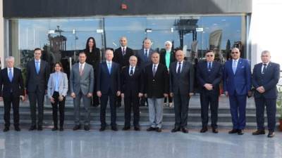 ميناء الإسكندرية يستقبل وفدا حكوميا روسيا رفيع المستوى لبحث تعزيز التعاون في النقل