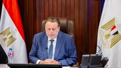 محافظ البنك المركزي المصري ونظيره التركي يرأسان اجتماع المجموعة التشاورية الإقليمية لمنطقة الشرق الأوسط وشمال إفريقيا التابعة لمجلس الاستقرار المالي عبر تقنية الفيديو كونفرانس 