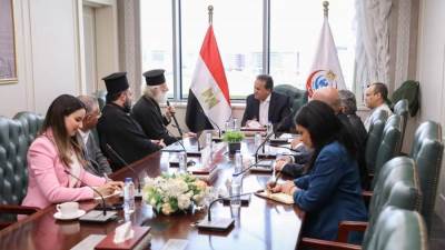 وزير الصحة يستقبل بابا الروم الأرثوذكس لبحث إنشاء مستشفى بالإسكندرية