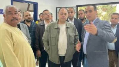 رئيس هيئة تنمية الصعيد يقوم بجولة ميدانية لتفقد مشروعات الهيئة بمحافظة بني سويف لمتابعة معدلات التنفيذ