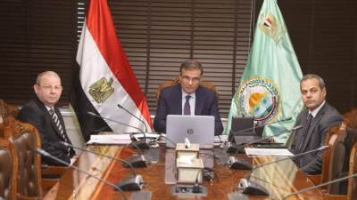 وزير الزراعة يشارك في اجتماعات الهيئات المالية العربية ومجلس مساهمي هيئة الاستثمار والإنماء الزراعي