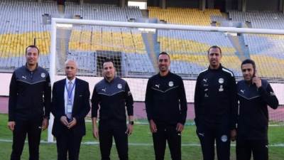 حكام مباراة الزمالك وسموحة يصلون في الموعد رغم حادث لحكم الـVAR