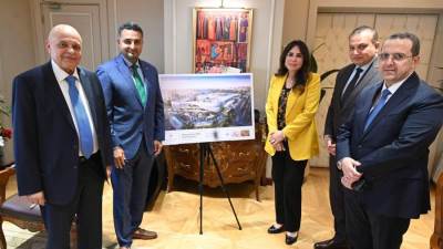 وزيرة الإسكان تلتقي مسئولي "مجموعة أندلسية الطبية" لبحث التعاون بشأن المشروعات الصحية بالمدن الجديدة