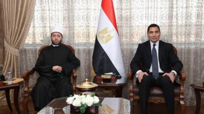 وزيرا الشباب والرياضة والأوقاف يبحثان آليات التعاون المشترك