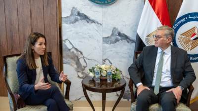  وزير البترول والثروة المعدنية يبحث مع بي بي البريطانية التقدم في حفر آبار جديدة للغاز الطبيعي 