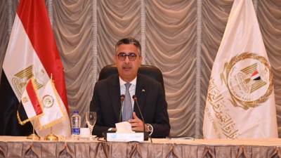 وزير التموين يعقد اجتماعًا مع مديري المديريات وقيادات الوزارة لتعزيز العمل الميداني ومتابعة ملفات المرحلة الحالية