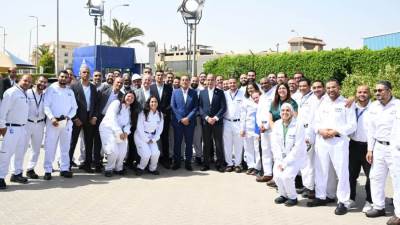 رئيس الوزراء يتفقد توسعات مصنع شركة "مارس ايجيبت"