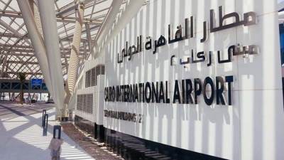 مطار القاهرة ينهي تجهيز خيمة "مكيفة" لاستقبال ضيوف الرحمن أمام الصالة الموسمية