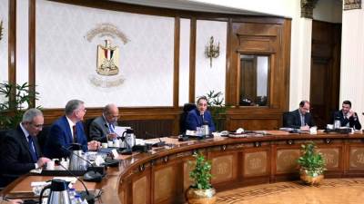 مجلس الوزراء يستعرض مقترح إطلاق مبادرة للتوسع فى استخدام مصادر الطاقة الجديدة والمتجددة بالمصانع