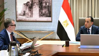 رئيس الوزراء يتابع مع وزير التخطيط الموقف التنفيذي لخطة العام المالي 2026/2025 وجهود متابعة الأداء وحوكمة الاستثمارات العامة