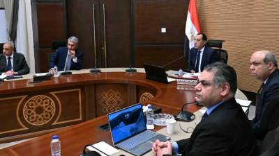 رئيس الوزراء يتابع إجراءات دعم وتحفيز قطاع السياحة