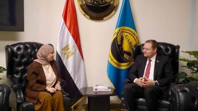 "الاعتماد والرقابة الصحية" تبدأ إعداد أول معايير للتميز في الرعاية التمريضية لضمان بيئة عمل آمنة ومحفزة للكوادر