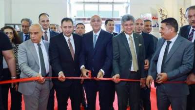 جهاز تنمية المشروعات يفتتح معرض أوكازيون للأثاث الدمياطي بالتعاون مع الغرفة التجارية بدمياط