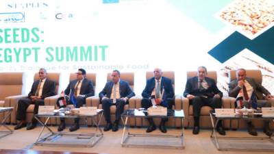 وزير التعليم ورئيس اتحاد الغرف التجارية المصرية يشهدان قمة SEEDS لتعزيز الأمن الغذائي