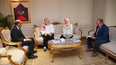 من استغاثة على "فيس بوك" إلى باب أمل جديد.. وزير العمل يستجيب لاستغاثة بطلة مصر من ذوي الهمم راندا حسني