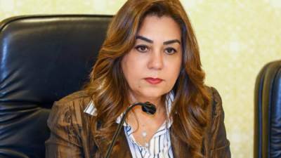 وزيرة التنمية المحلية والبيئة توجه بإحالة مسئولي الأملاك والإدارة الهندسية والتصالح والمتغيرات بـ3مراكز بأسوان 