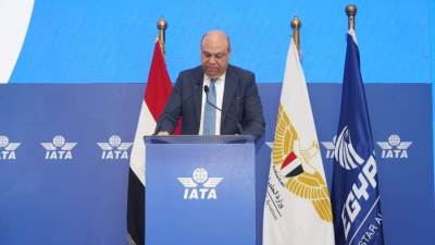 "الحفني": الاستثمار في التكنولوجيا والعنصر البشري ركيزة بناء منظومة طيران مصرية أكثر كفاءة واستدامة.