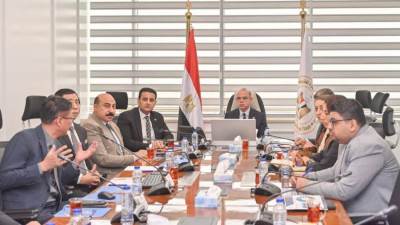 وزير الاستثمار يستقبل قيادات شركة “كلود تشين” الصينية لبحث إنشاء أول مدينة صناعية نسيجية محايدة كربونيًا ببورسعيد