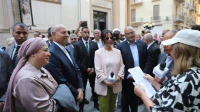 وزيرة الثقافة ومحافظ القاهرة يشهدان انطلاق الفعاليات الجماهيرية لمبادرة “شارع الفن” بشارع الشريفين بالقاهرة الخديوية