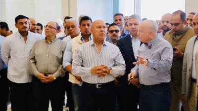 وزير النقل يجري جولة تفقدية هامة بمشروع استكمال وتطوير ميناء السخنة