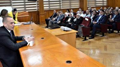 " الحفني": التكامل بين مؤسسات الدولة يعزز نمو الحركة السياحية الدولية ويحفز زيادة التشغيل الجوي إلى مطارات الجذب السياحي المصري