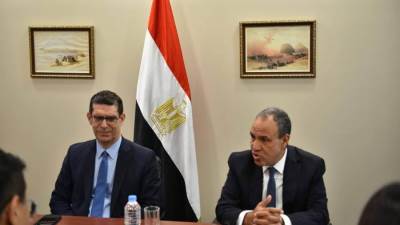 وزير الخارجية يلتقي ممثلي كبرى الصحف ووكالات الأنباء الكورية