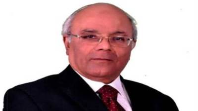 محمد عطية الفيومي: إدراج شركات البترول يعزز عمق البورصة المصرية