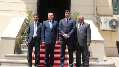 محافظ القاهرة يبحث مع أمين عام منظمة المدن العربية تعزيز التعاون وتبادل الخبرات في التنمية الحضرية