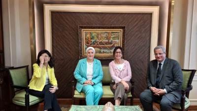 وزيرة الثقافة ورئيسة المجلس القومي للطفولة والأمومة تبحثان التعاون لتنفيذ مبادرات تستهدف تنمية الوعي الثقافي والمعرفي لدى الأطفال