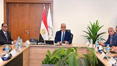 عقد اجتماع اللجنة الدائمة لتنظيم إيراد نهر النيل برئاسة وزير الموارد المائية