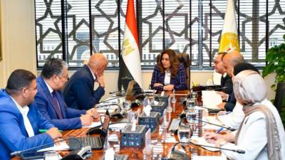 وزيرة التنمية تلتقي ممثلي جمعية المحافظة على البيئة بالغردقة (هيبكا) لمتابعة جهود حماية البيئة البحرية