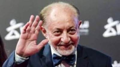 وفاة الفنان الكبير عبد العزيز مخيون وصلاة الجنازة بعد العصر