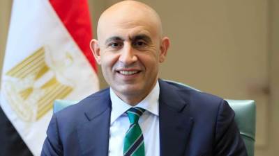 وزير التربية والتعليم يعتمد حافز إثابة 2000 جنيه لرؤساء لجان الثانوية العامة والمراقبين الأوائل وألف جنيه للملاحظين