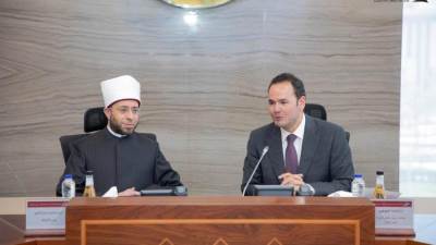 "الأوقاف" و"مركز المعلومات" بمجلس الوزراء يوقعان بروتوكولًا لإعداد الاستراتيجية الوطنية