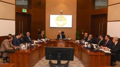 نائب رئيس الوزراء يتابع جهود إعادة هيكلة وحوكمة الشركات المملوكة للدولة لتعزيز كفاءتها وتعظيم عوائدها