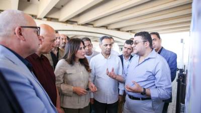 وزيرة الإسكان تتفقد أعمال ربط خطوط الصرف الرئيسية بمدينة القاهرة الجديدة المتجهة إلى محطة الجبل الأصفر