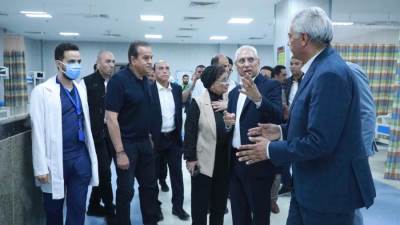 وزير الصحة يتفقد مستشفيي الكبد والجهاز الهضمي والثلاثي الجامعيين بمحافظة المنيا