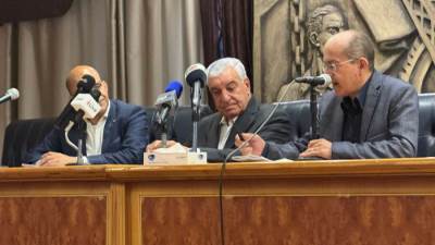 زاهي حواس: استرداد الآثار المصرية قضية قومية