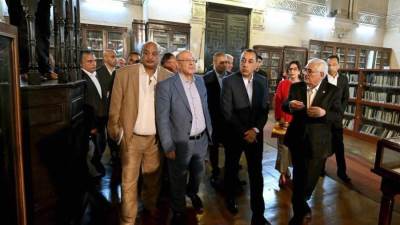 مدبولي: الجمعية تُعد واحدة من أقدم الجمعيات الجغرافية على مستوى العالم .. وتضم مجموعة متنوعة من المقتنيات النادرة والثمينة التي توثق تاريخ علم الجغرافيا والعلوم المرتبطة به