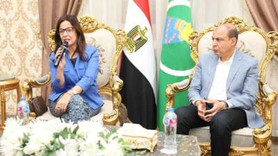 وزيرة الثقافة ومحافظ المنيا يبحثان تطوير البنية التحتية للمواقع الثقافية بالمحافظة