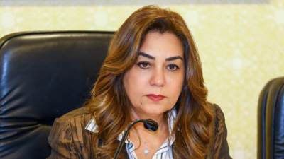 وزيرة التنمية المحلية والبيئة تتابع نتائج المرور الميداني للجنة الحوكمة والمحال العامة على أحياء العجوزة والدقى بمحافظة الجيزة