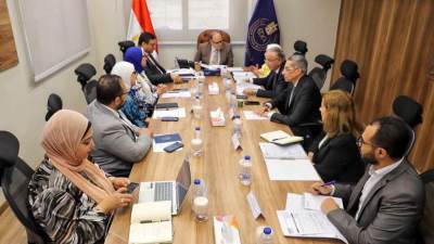 هيئة الدواء المصرية تبحث مع شركات أكديما تعزيز التصنيع المحلي ودعم الأمن الدوائي